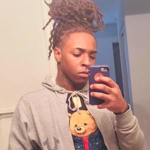 Meet your Posher, Raynell